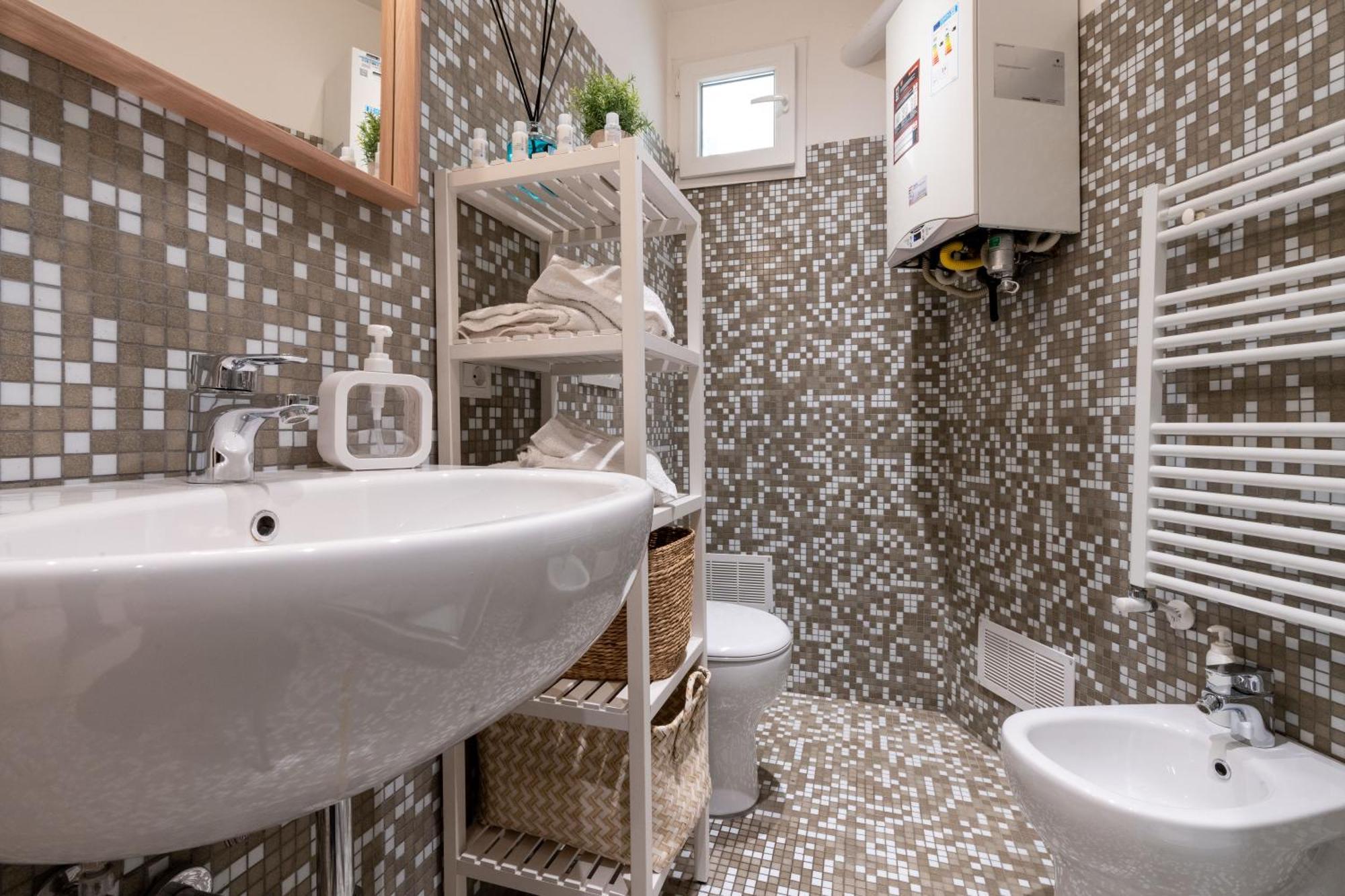 Dolce Vita Suite In Trastevere Rome Exterior photo